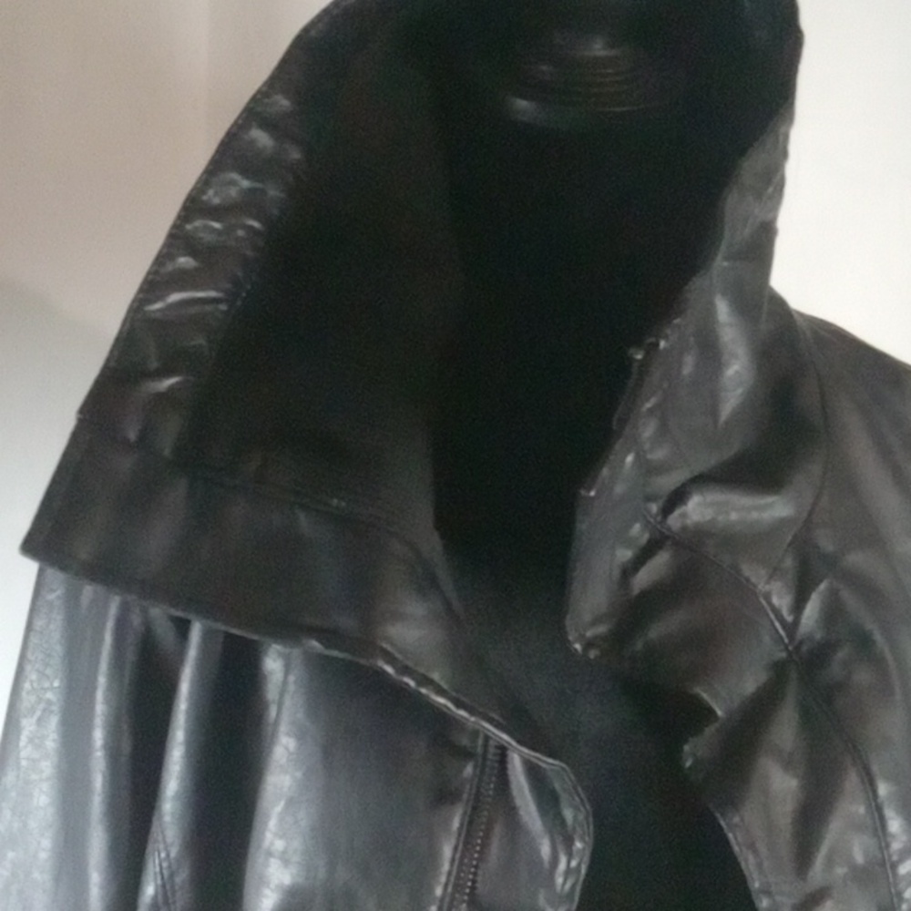 Lane crawford black women's leather jacket small/ medium - Picture 4 of 8